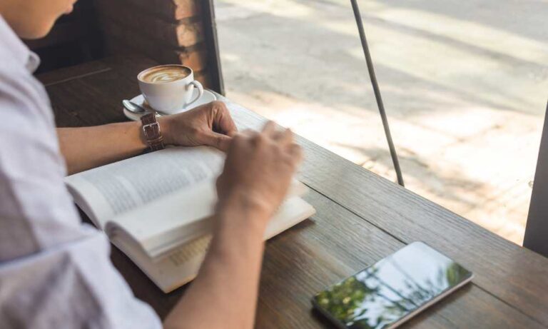 Melhore sua Carreira com as Dicas do Livro Hábitos Atômicos