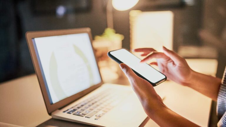 A Psicologia por Trás do Scroll Infinito: Como se Libertar